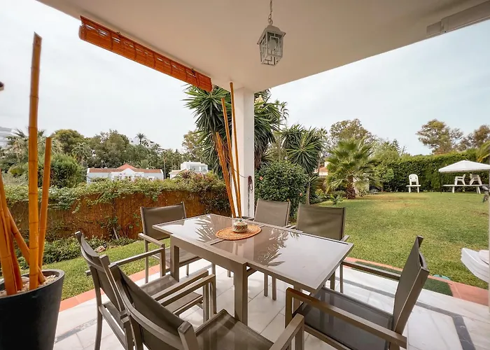 Beautiful Close To Puerto Banús By Villa *